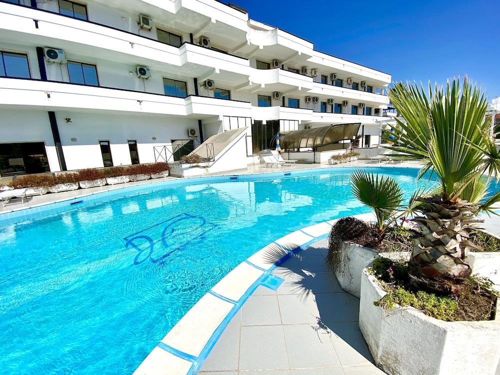 פסטום Hotel Club Clorinda Nuova Gestione 2024 מראה חיצוני תמונה