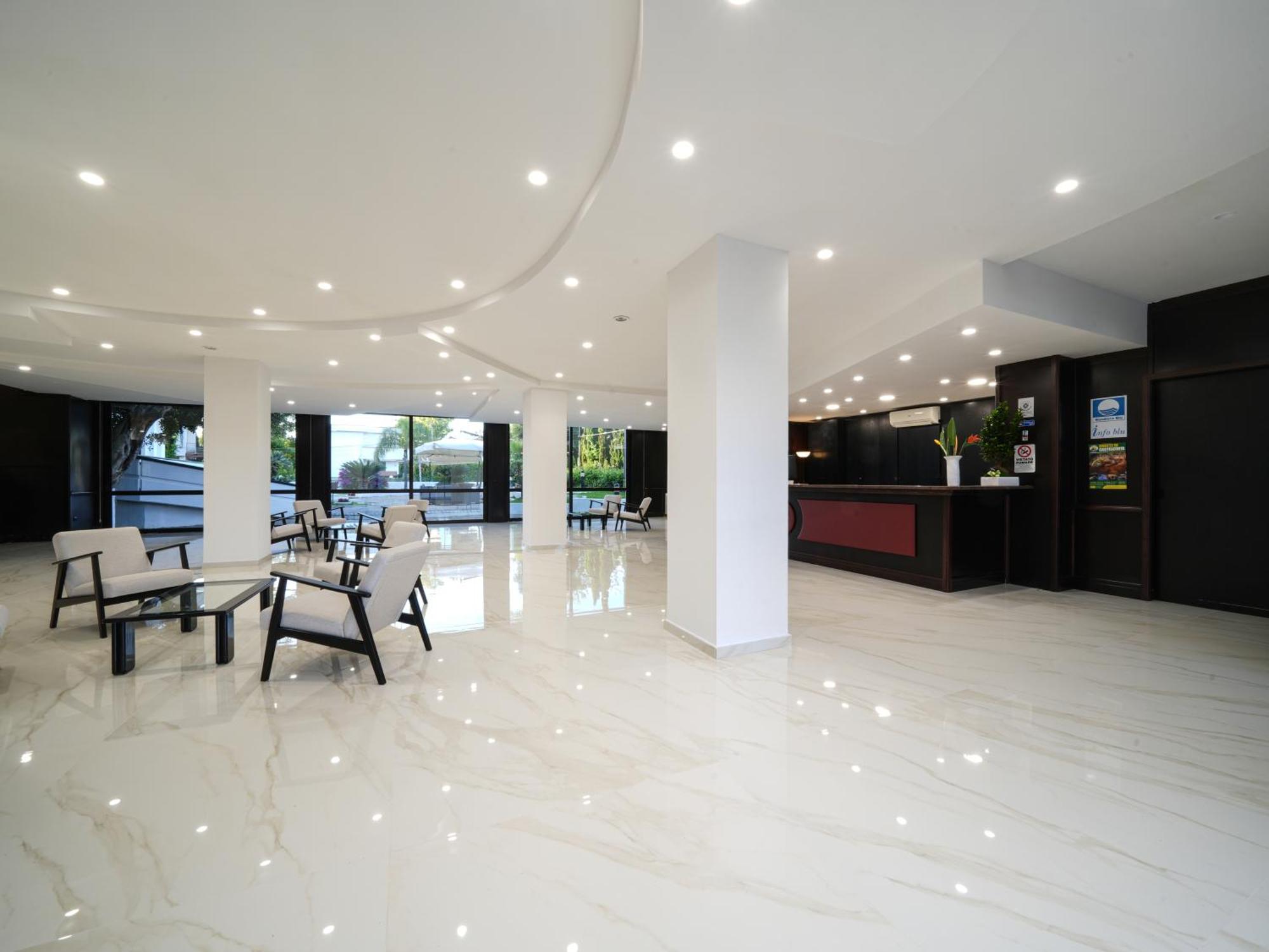 פסטום Hotel Club Clorinda Nuova Gestione 2024 מראה חיצוני תמונה
