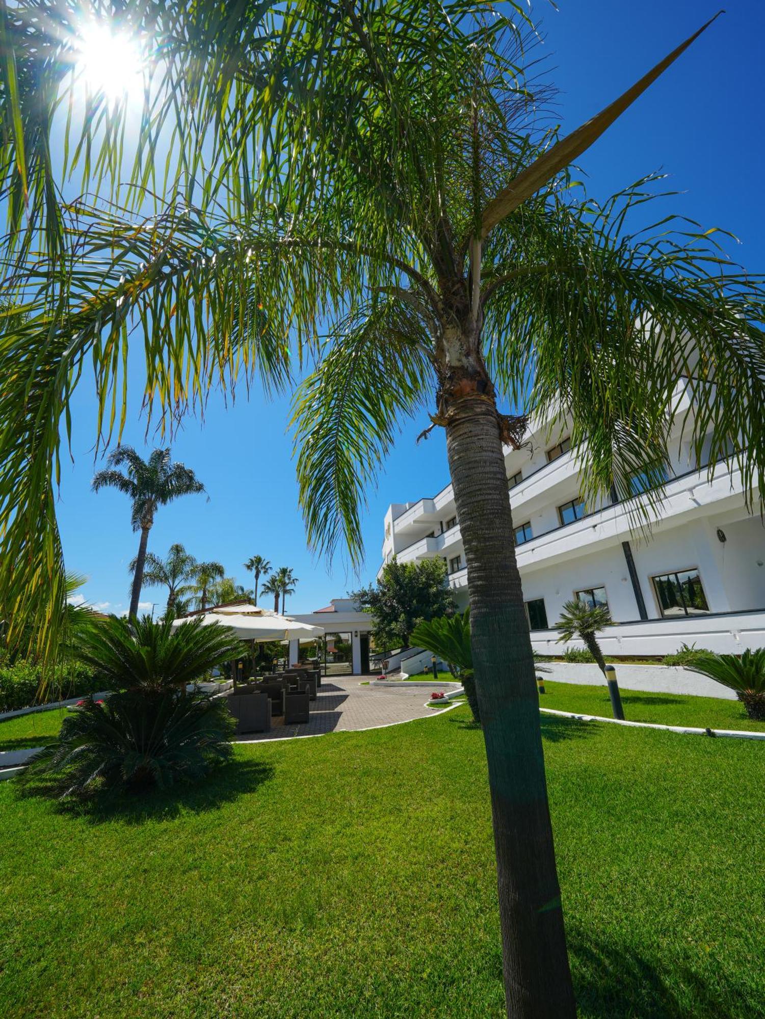 פסטום Hotel Club Clorinda Nuova Gestione 2024 מראה חיצוני תמונה