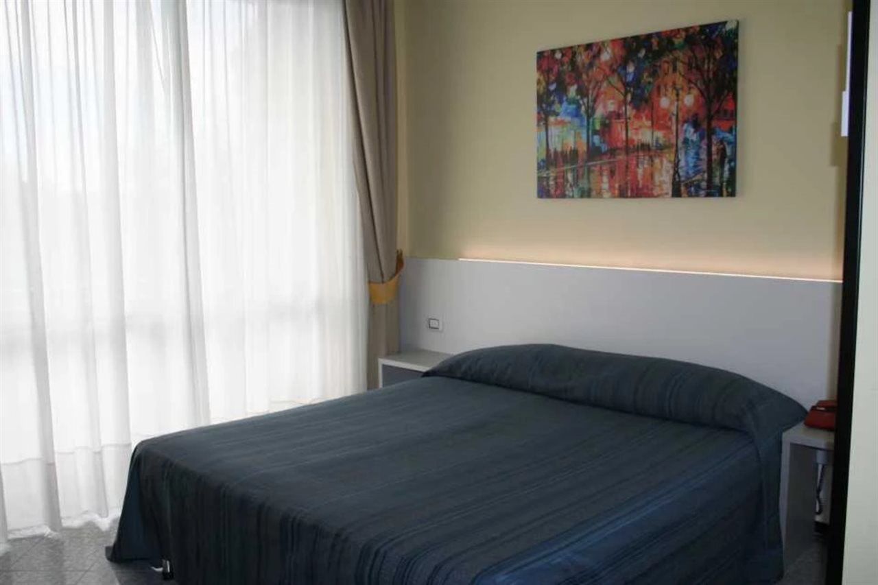 פסטום Hotel Club Clorinda Nuova Gestione 2024 מראה חיצוני תמונה